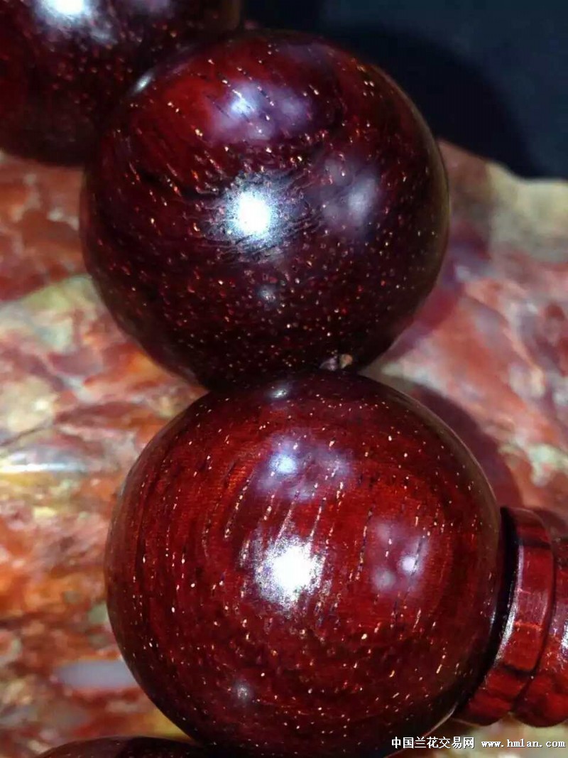 不信佛,可是今天看了心里一动,该信了?-奇石论